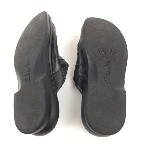 Clarks Flats Size 7 Leather Sticky Strap Mules - Picture 5 of 8